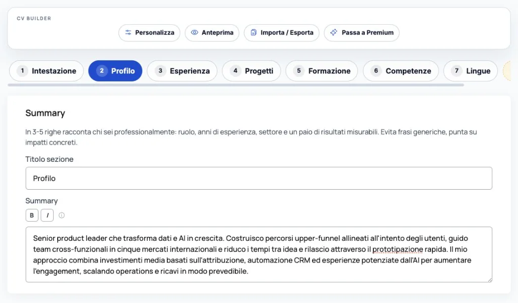 Editor CV Builder nella sezione profilo professionale con testo modificabile